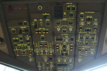 ������˾777-200LR�͙C(j��)�{�œ(�M�D)