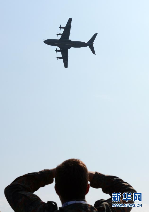 ���п�܇A-400M܊���\(y��n)ݔ�C(j��)�M(j��n)���w�б���