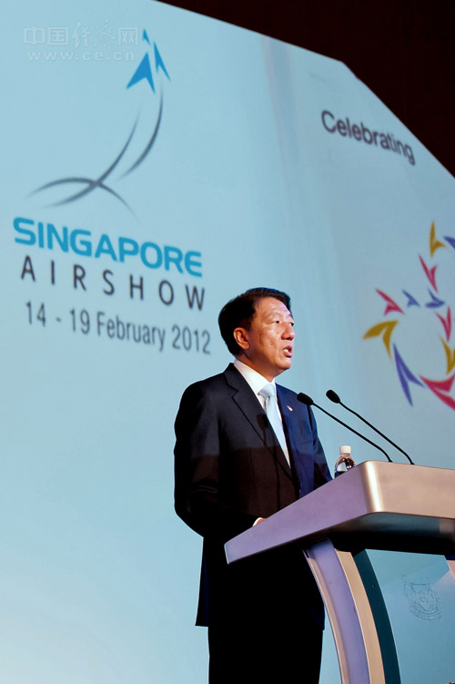 新加坡副總理張志賢在航展開幕式上致辭