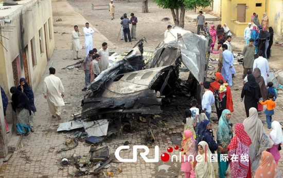 ��(d��ng)?sh��)ؕr(sh��)�g2012��4��22�����ͻ�˹̹�񱊁����͙C(j��)�����F(xi��n)���������y��(���H�ھ�/CFP)